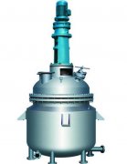 不銹鋼反應(yīng)釜使用前后要注意問題