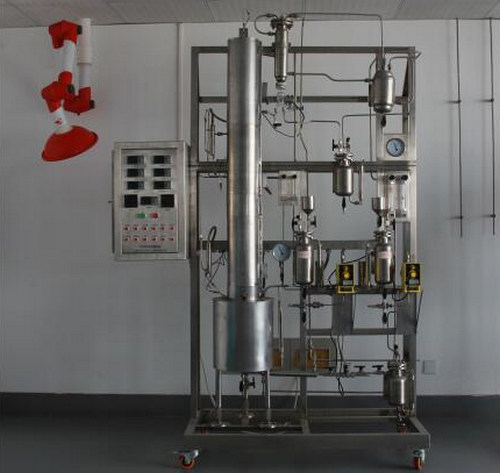 不銹鋼萃取精餾設(shè)備